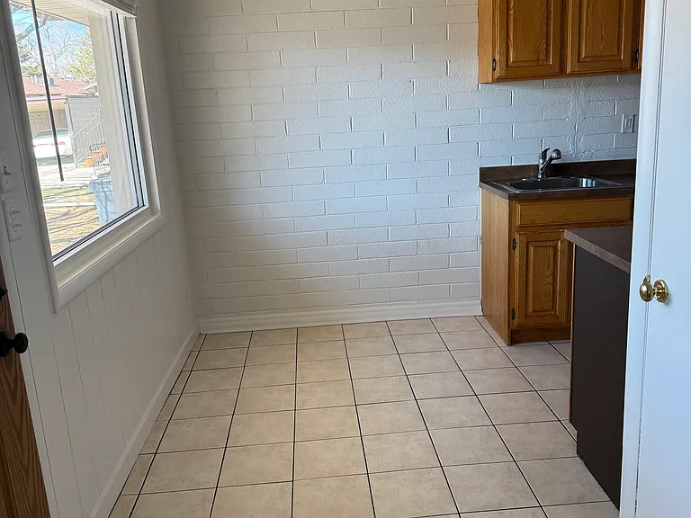 423 E 5600 S #111 — Photo 26