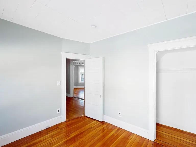 70 Hudson St #1 — Photo 4