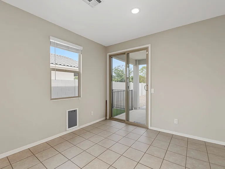 3629 E Archer Dr — Photo 12