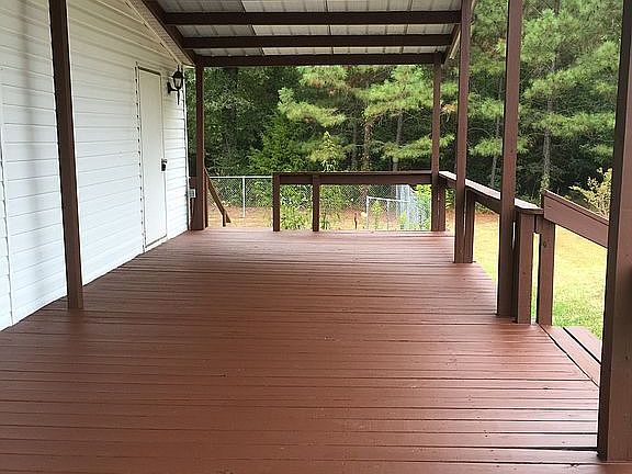 5th image of 111 Pine Dr
