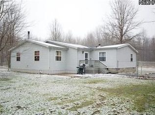 840 Housel Craft Rd, Cortland, OH 44410