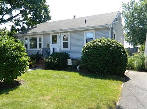 3rd image of 68 Babcock Ave