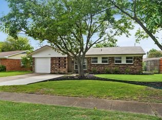 3932 Bahamas Dr, Mesquite, TX 75150
