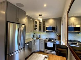 5106 25th St N, Arlington, VA 22207