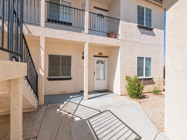 11010 Voltaire Ct APT B, California City, CA 93505