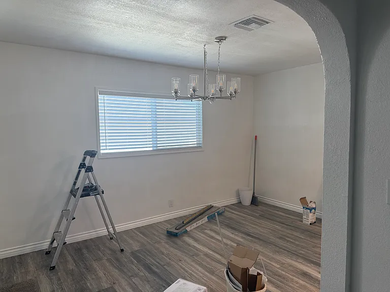 5023 N Jenifer Ave — Photo 7