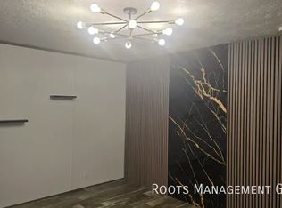 877 Fountain Cir #877, Stockbridge, GA 30281