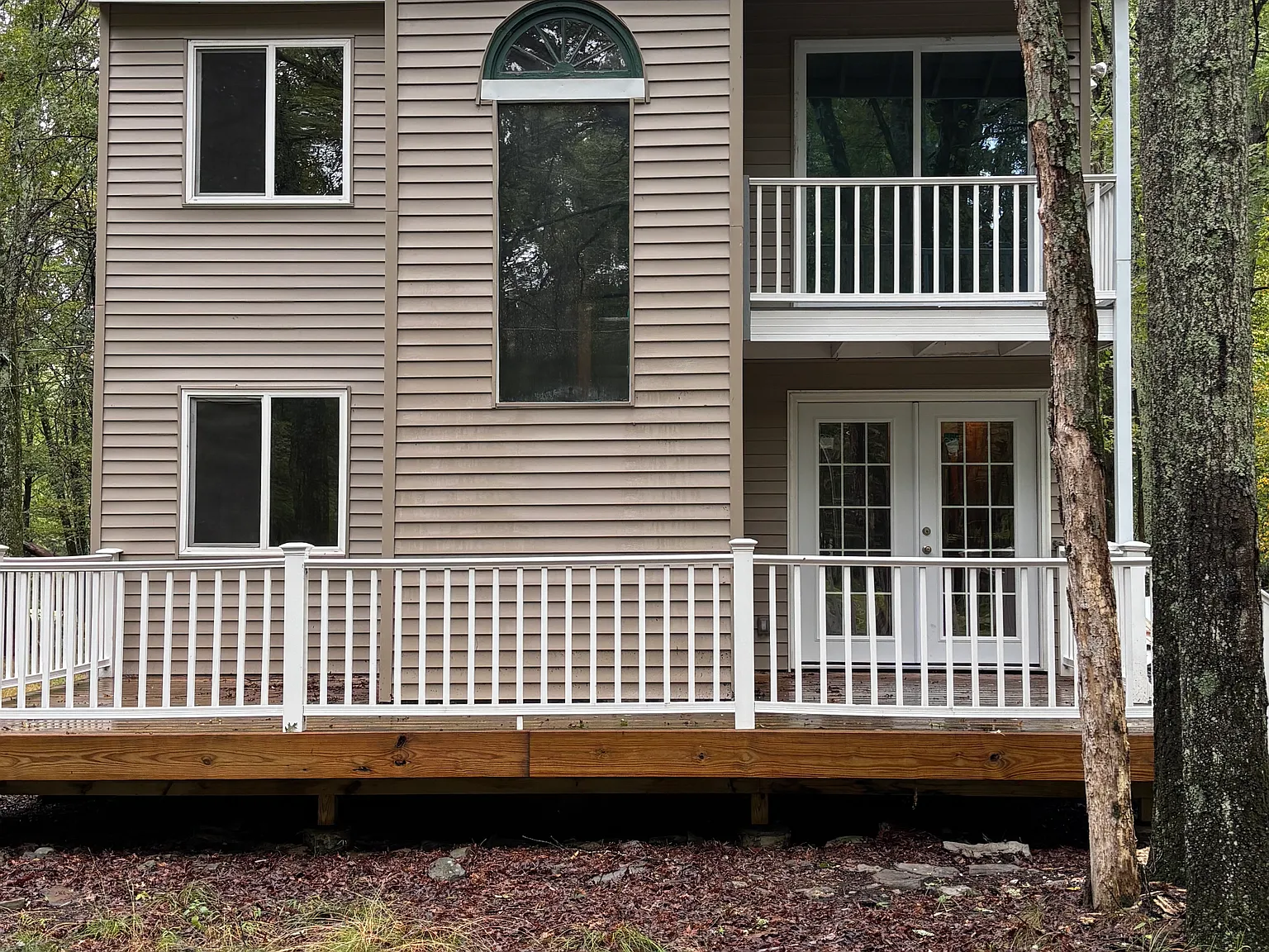 3 bed, 1581 sqft, $1,875 — Photo 1