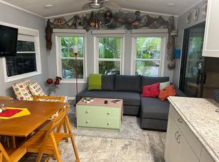 1070 Laurel Rd E, Nokomis, FL 34275