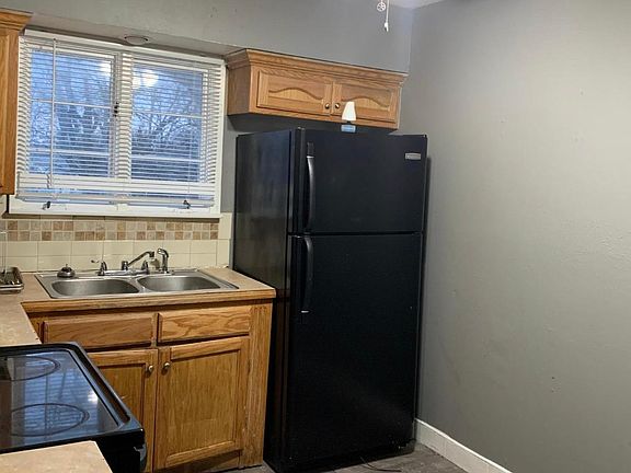 2nd image of 7705 Brooklyn Ave