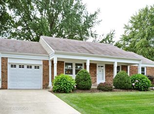 1085 Whitehall Dr, Buffalo Grove, IL 60089