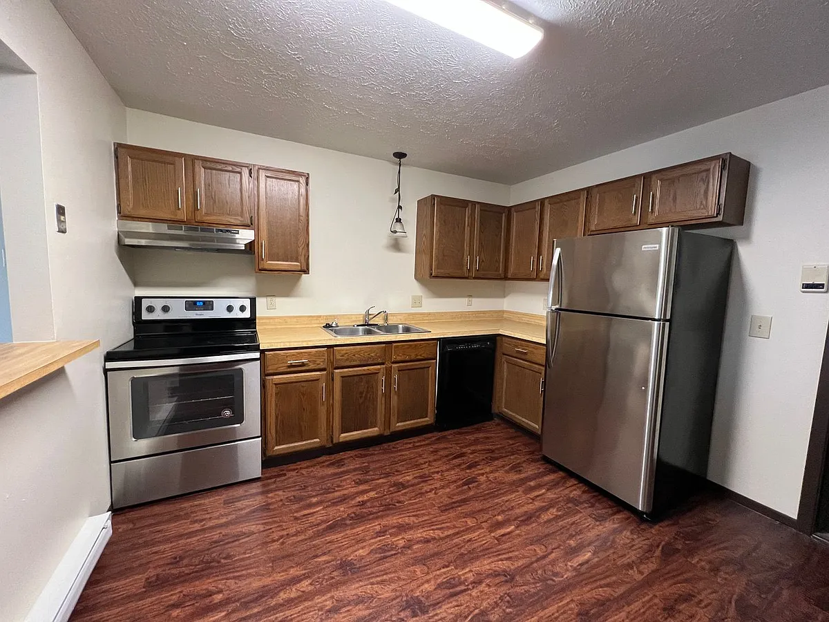 Building Photo - 8120 Stadler Ave.
