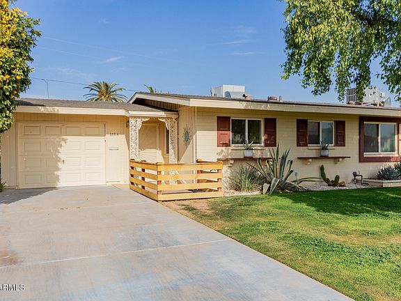 2nd image of 10314 W CLAIR Drive