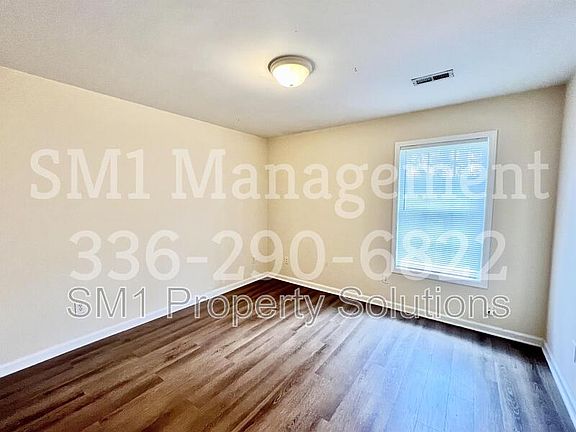 5th image of 121 Thomas St