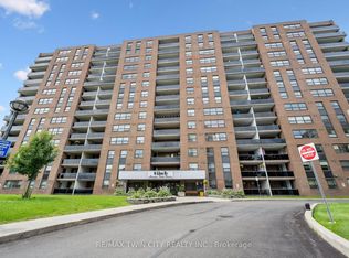 4 Lisa St #707, Brampton, ON L6T 4B6