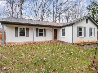 3209 Waterford Dr, Jamestown, NC 27282