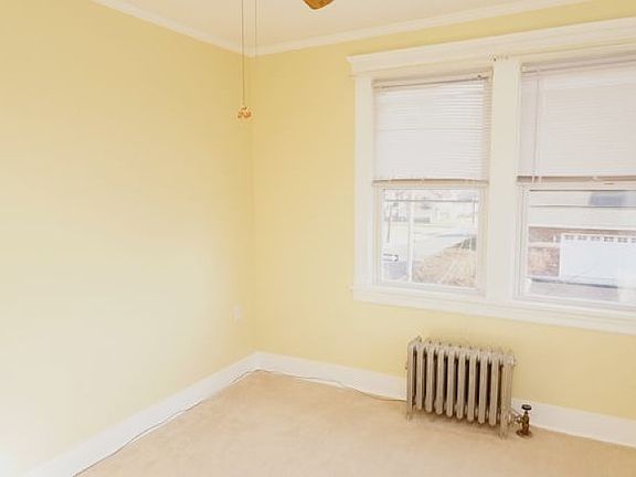 3rd image of 267 N 4th Ave