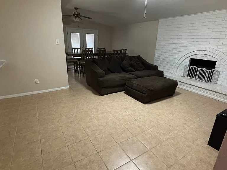 Main living room with gas fire place