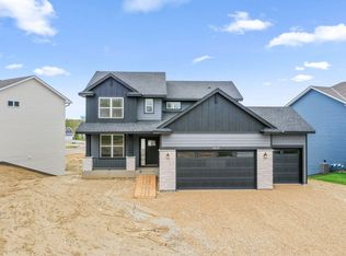 4876 Noble Dr NW, Rochester, MN 55901