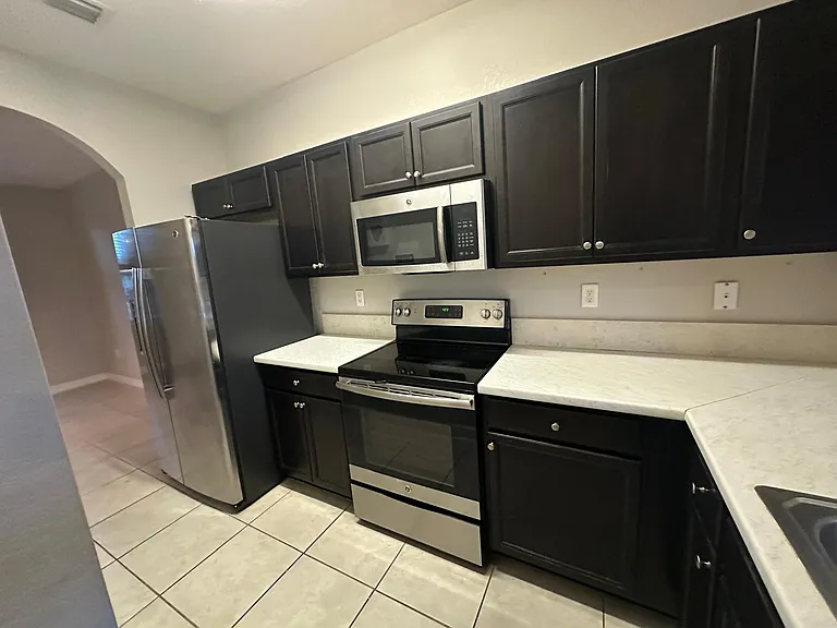 2819 SE 1st Dr #5 — Photo 20