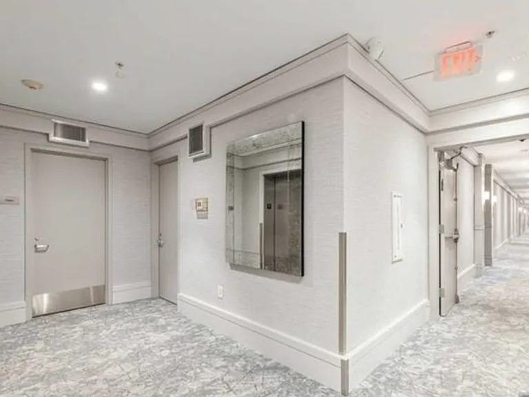 20 Port Imperial Ave #324 — Photo 4