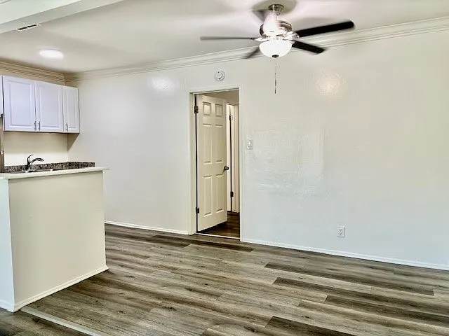 1835 W Crestwood Ln #H10 — Photo 42