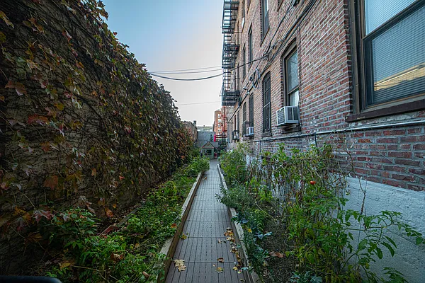 Sold by EXIT Family Realty | media 23