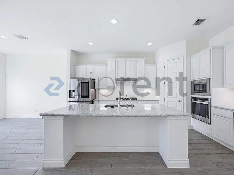 28414 Shailene Dr — Photo 8