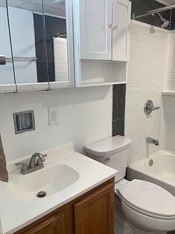 421 N High St #11 — Photo 6