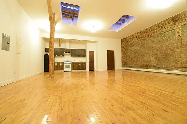 Rented by WaterStone Group, LLC | media 5