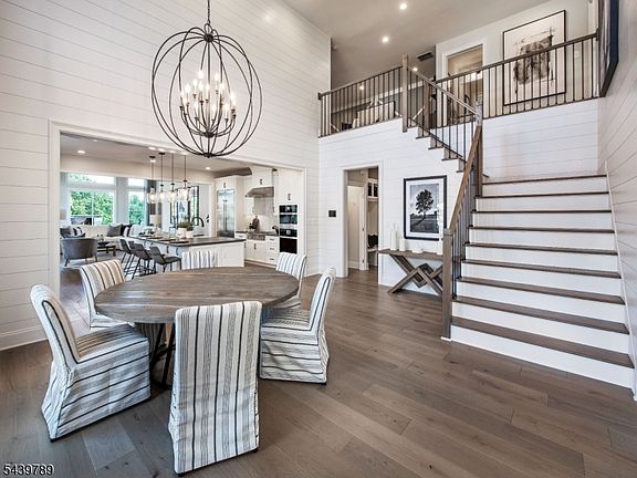 2nd image of 48 Saratoga Way
