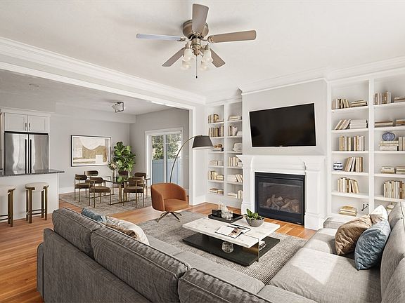 4th image of 265 Bacon St Unit B