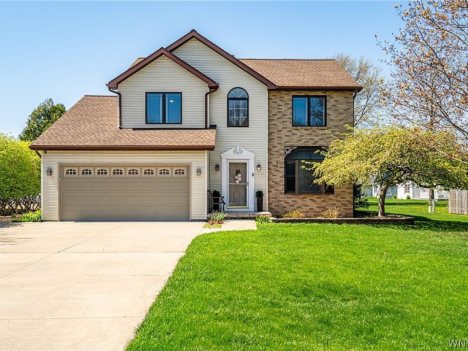1st image of 9 Ventura Cir