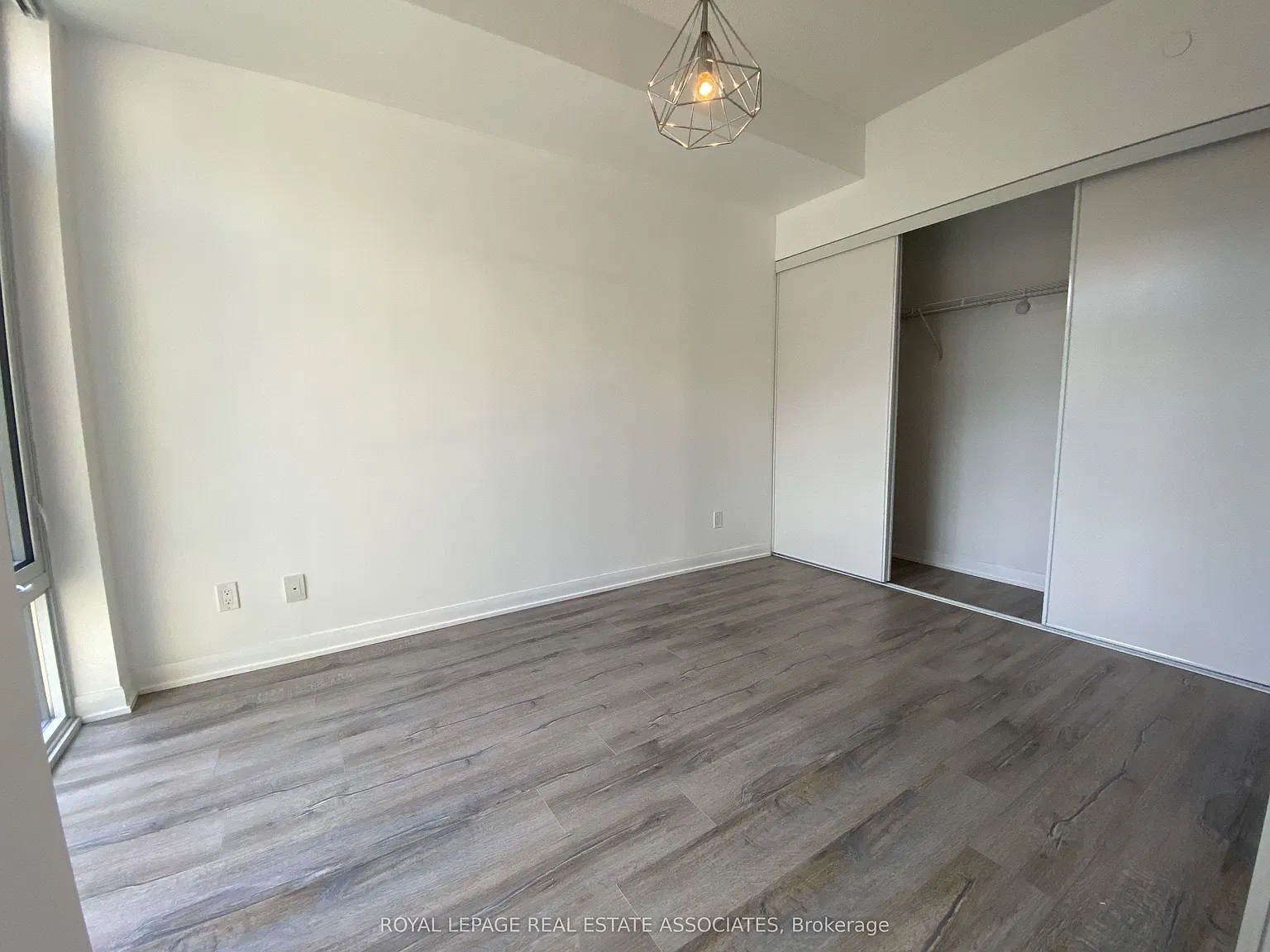 2 bed, $2,900 — Photo 4