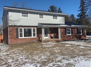 10 W Lewis Ave, Milan, MI