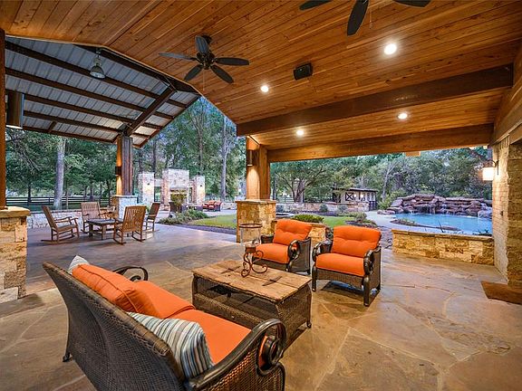 4th image of 3113 Saddlebrook Ct