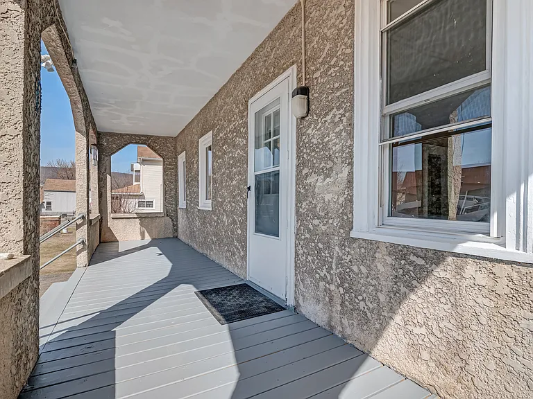 516 Hickory St — Photo 43