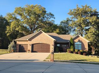 8731 Wendell Creek Dr, Saint Jacob, IL 62281