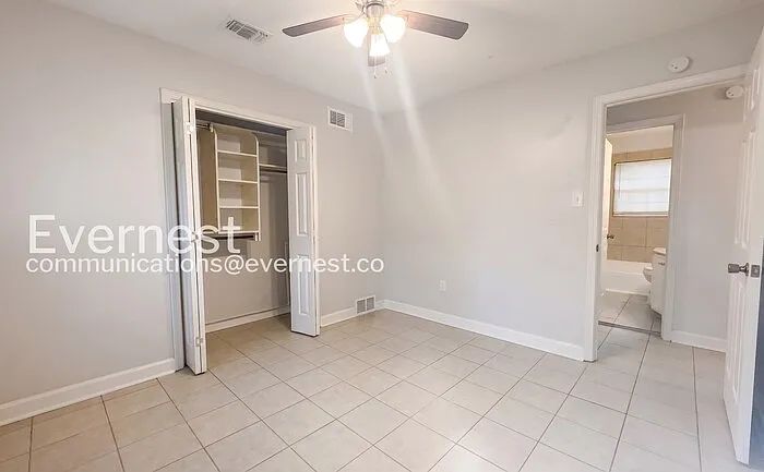 8304 Baldwyn Cv — Photo 18