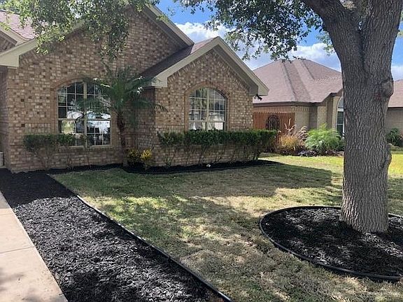 2nd image of 3305 W Iris Ave