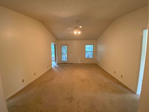 4th image of 529 Bobwhite Dr
