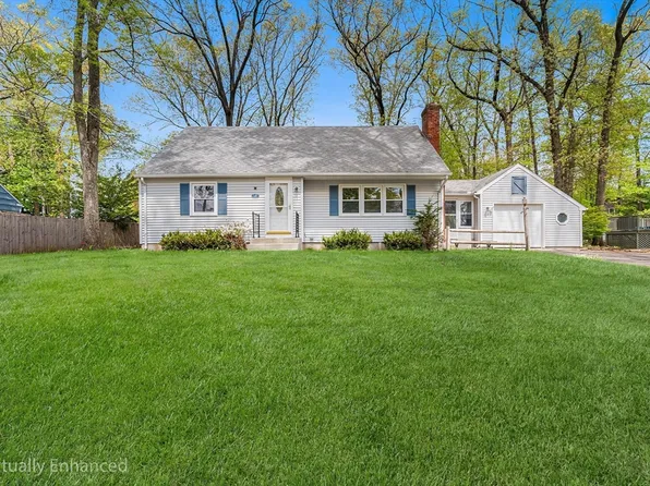148 Hadley St, Springfield, MA 01118