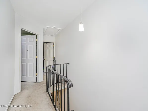 62 Lyceum Court image 6 of 14