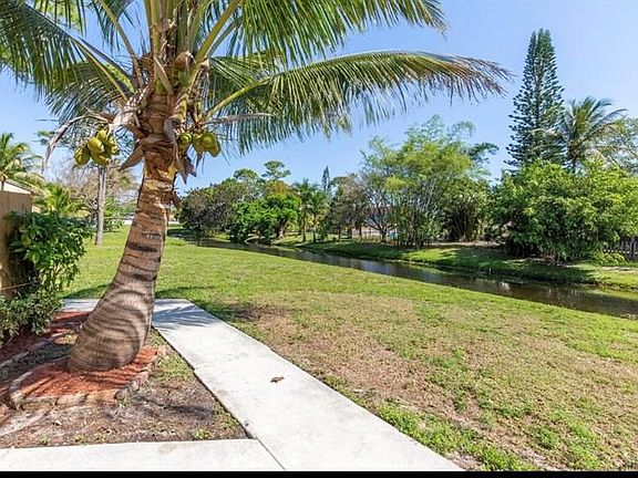 4th image of 13765 Bottlebrush Ct APT C