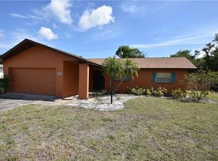 1236 Lake Shore Dr, Naples, FL 34103