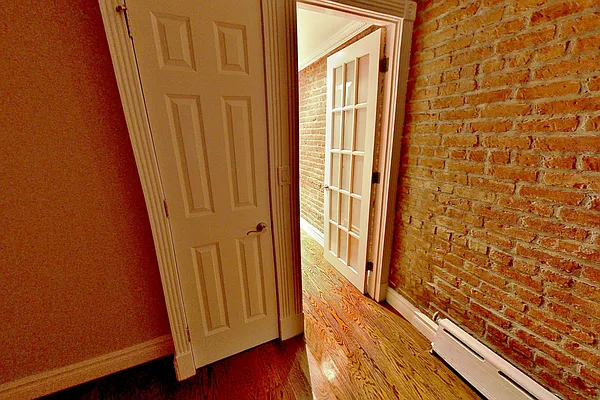 Rented by Centennial Properties NY | media 10