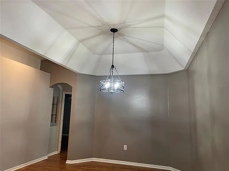 10456 Crestfield Dr — Photo 6