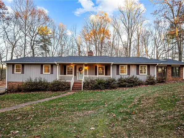 1442 Campbell Po Rd, Lawsonville, NC 27022