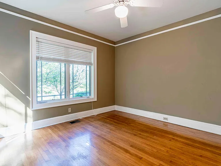707 Cumberland Rd NE — Photo 9