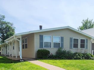 2716 College Ave, Quincy, IL 62301